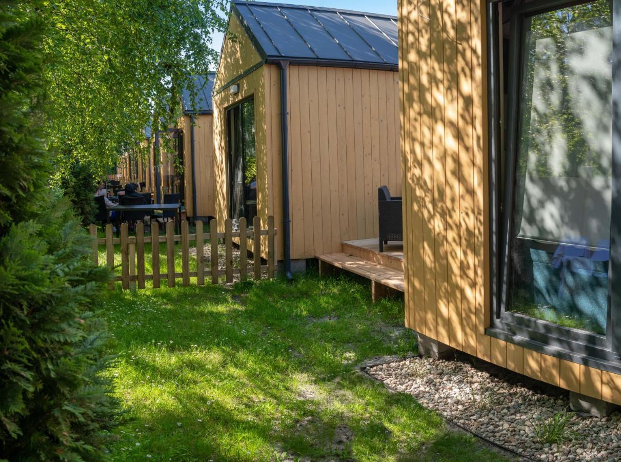 Pod Cyprysami - Surf & Family Resort Ястарня Екстер'єр фото