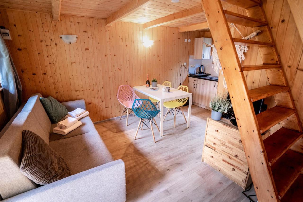 Pod Cyprysami - Surf & Family Resort Ястарня Екстер'єр фото