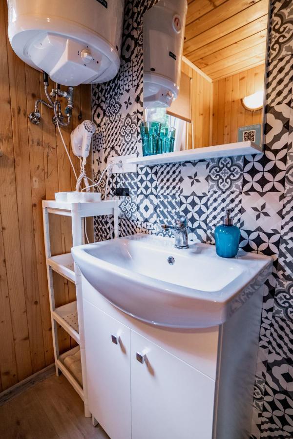 Pod Cyprysami - Surf & Family Resort Ястарня Екстер'єр фото