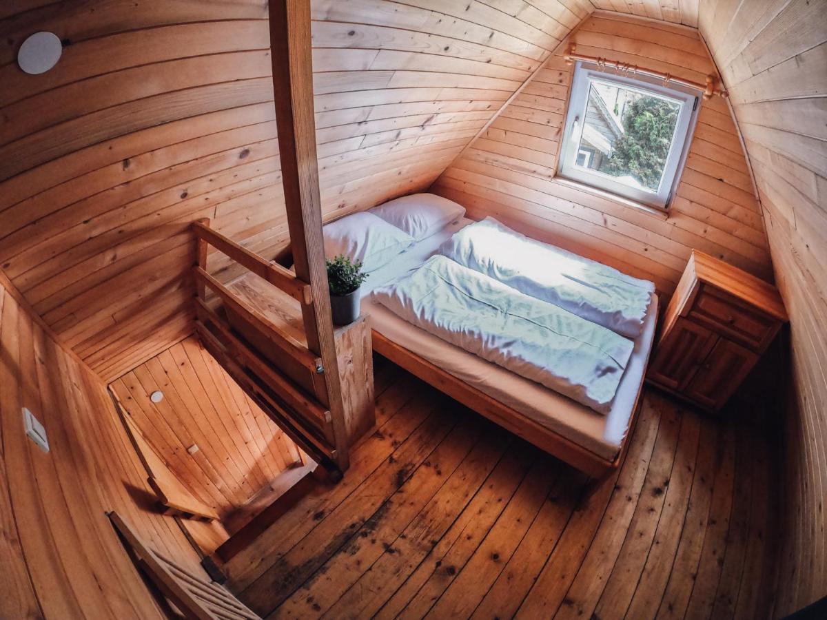 Pod Cyprysami - Surf & Family Resort Ястарня Екстер'єр фото
